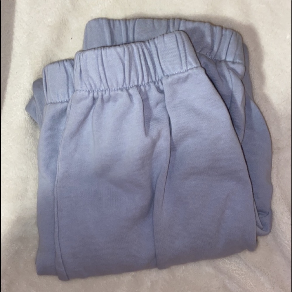 Brandy melville rosa light blue sweatpants